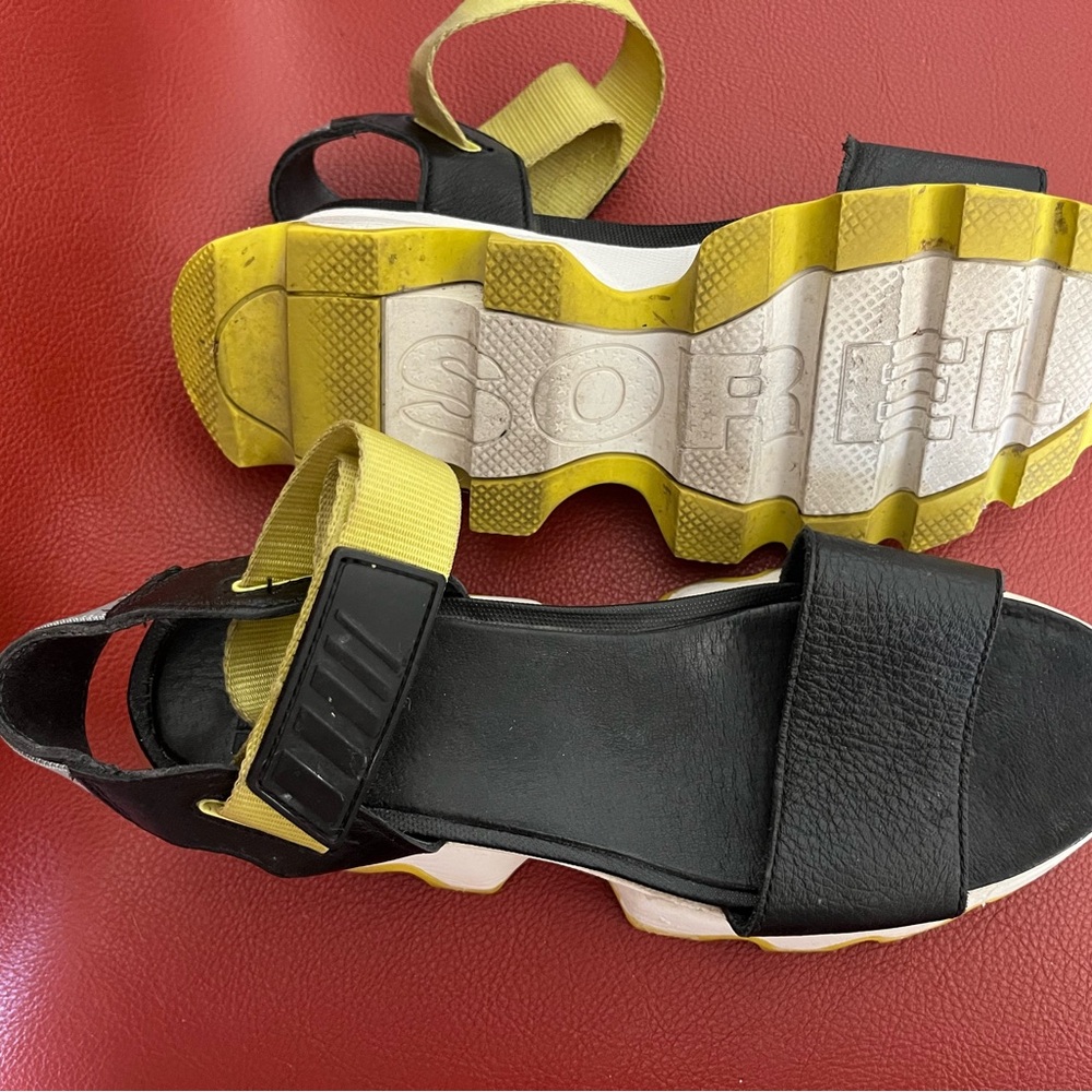 Sorel Black and Yellow Strappy Sandals